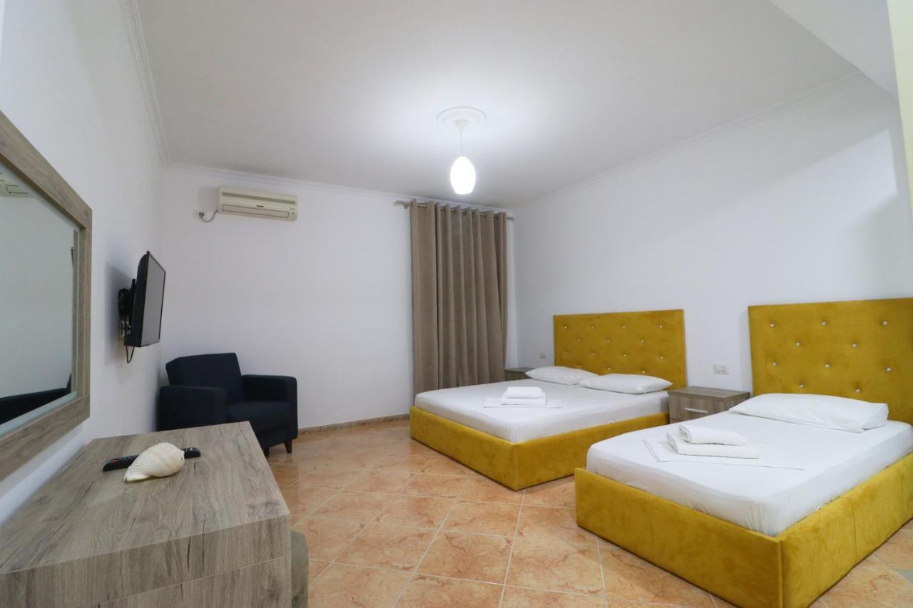 Hotel Kristal Vlorë Eksteriør bilde