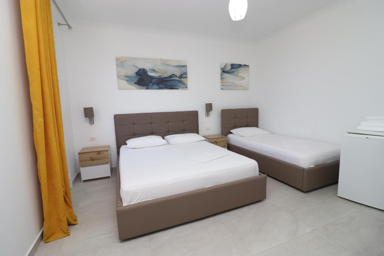 Hotel Kristal Vlorë Eksteriør bilde